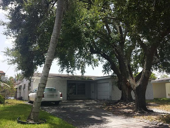 3rd image of 6760 Dogwood Dr