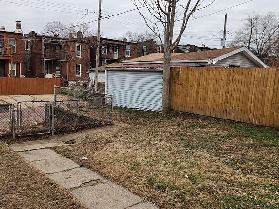 4th image of 3716 Louisiana Ave #1F