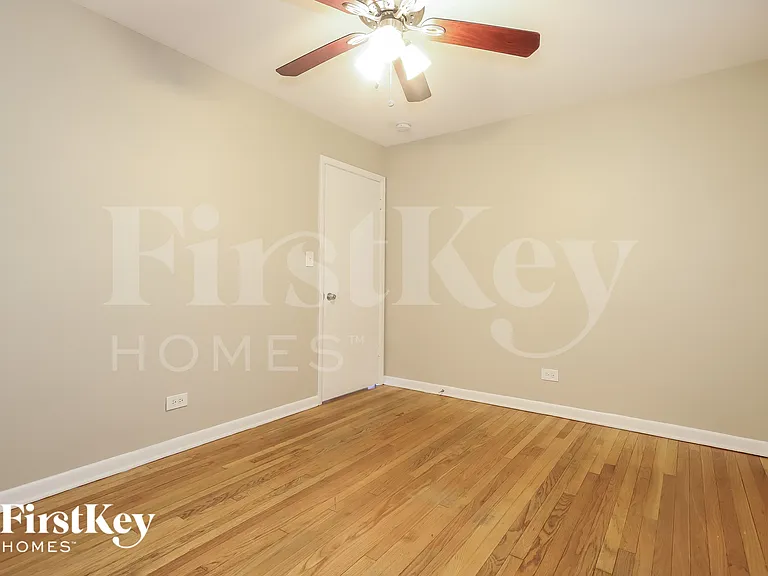 6204 S Kildare Ave #1 — Photo 7