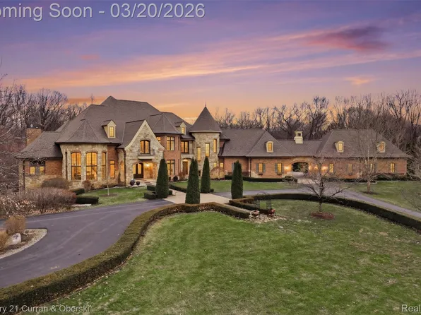 11479 Clyde Rd, Fenton, MI 48430