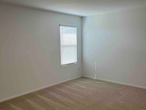 3rd image of 2828 Eppright Dr