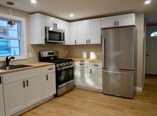 214 Carleton St #1, Providence, RI 02908