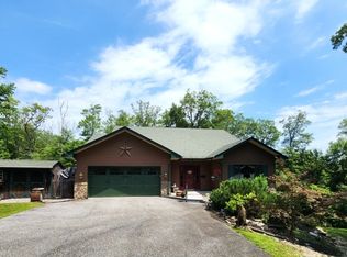 908 Tulip Trl, Newton, NJ 07860