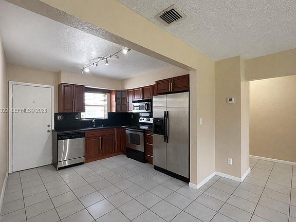 4th image of 5644 Pierce St