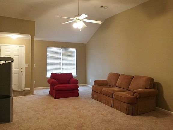 4th image of 91 Hamilton Woods Dr