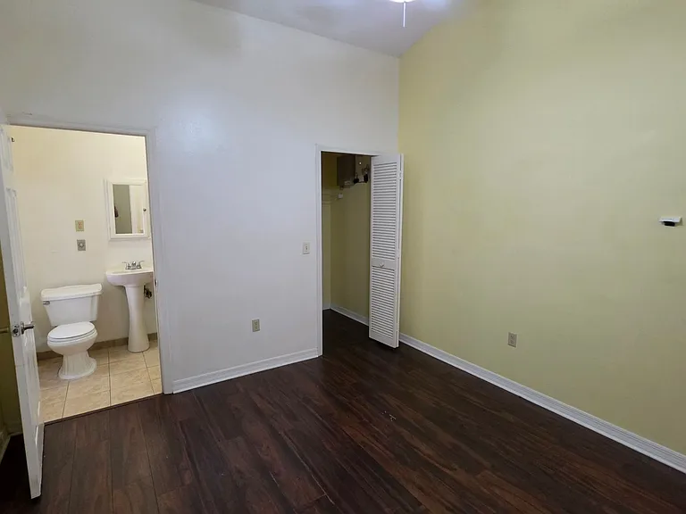 10051 Dorset Dr — Photo 28
