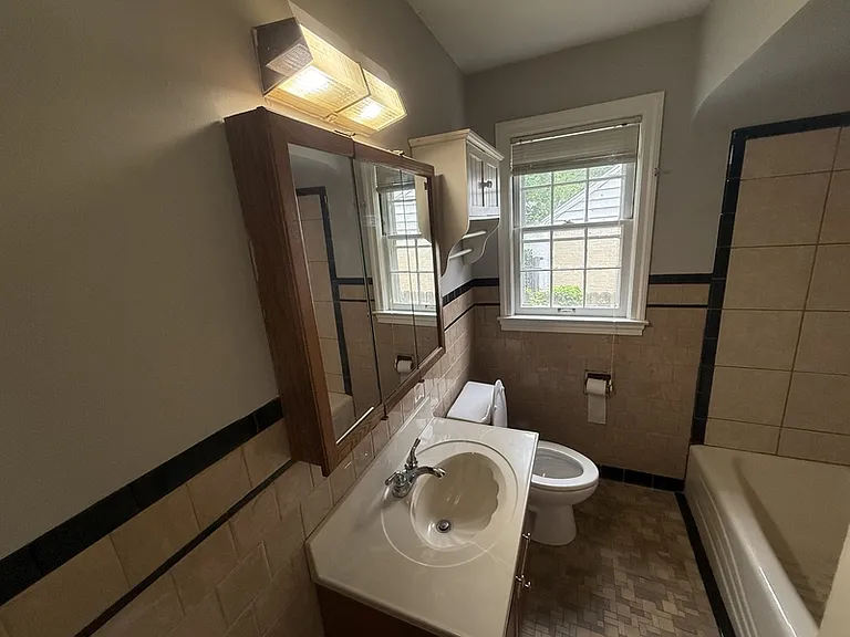 3766 Friar Tuck Rd — Photo 8