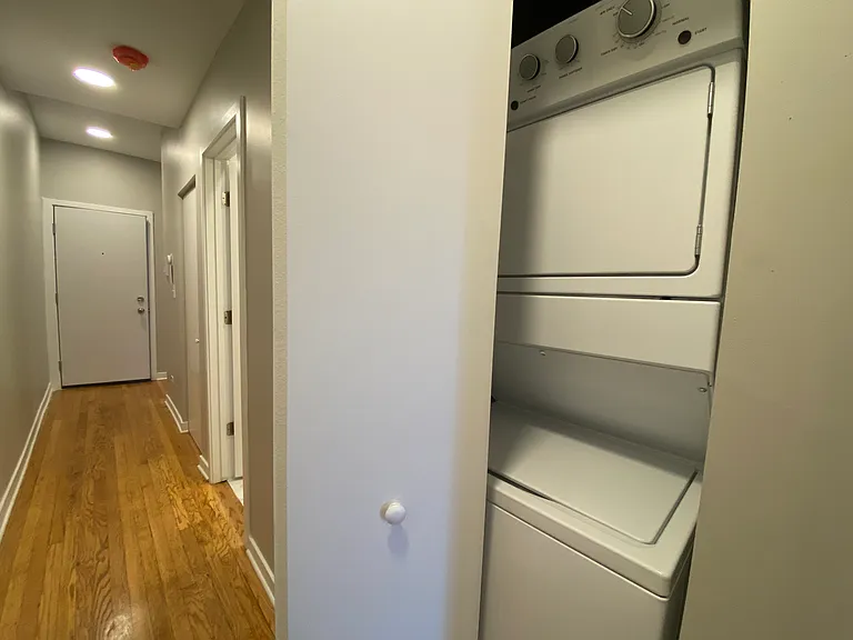 1739-1745 W Wallen Ave #1 — Photo 10