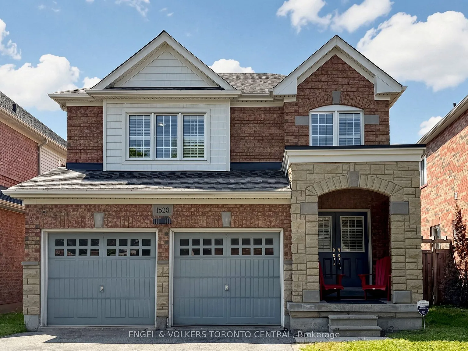 4 bed, $3,798 — Photo 2