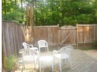 6728 Mockingbird Woods Ct, Lorton, VA 22079