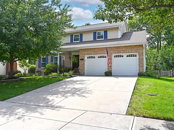 2075 Trailwood Dr, Cincinnati, OH 45230