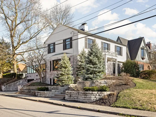 5781 N Pennsylvania St, Indianapolis, IN 46220