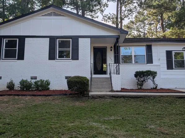 1204 Flamingo Dr, Columbia, SC 29203