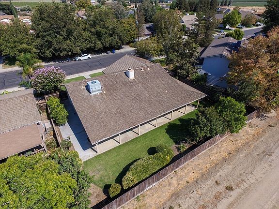 5th image of 2119 S 10th St