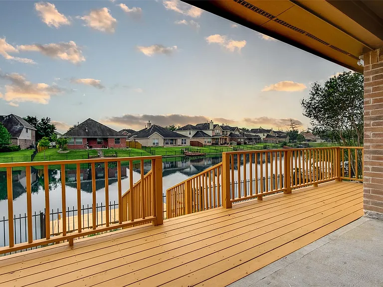 3931 Medici Ct — Photo 43