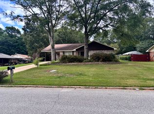 1802 Bruce Ave, Opelika, AL 36801