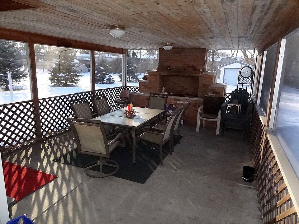 3-Season Screen Porch