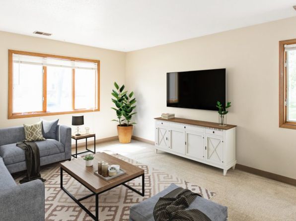 754 S Phillips Ave #18