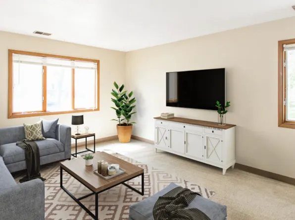 Parkway Apartments, 754 S Phillips Ave #10, Sioux Falls, SD 57104