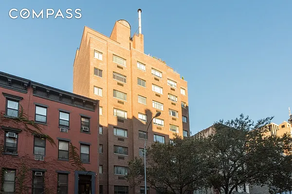 Rented by Compass | media 36