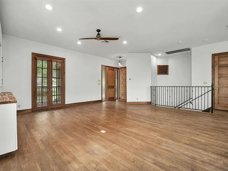 101 Firebird St — Photo 14