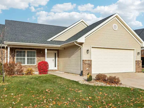 2130 Terra Ln, Coralville, IA 52241