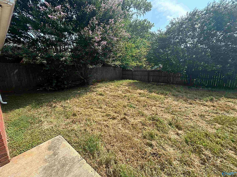 111 Sunnyfield Dr — Photo 27