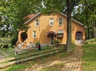 5949 Library Rd, Bethel Park, PA 15102