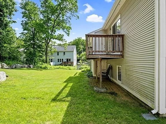 4th image of 3-3B Porter St