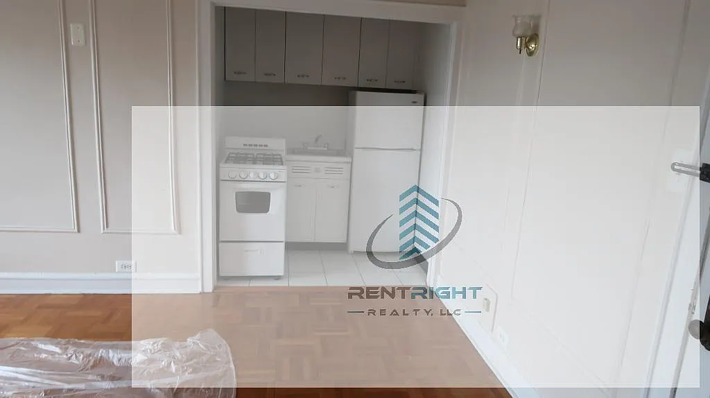 1 bed, 1.0 bath, 750 sqft, $1,500 — Photo 1