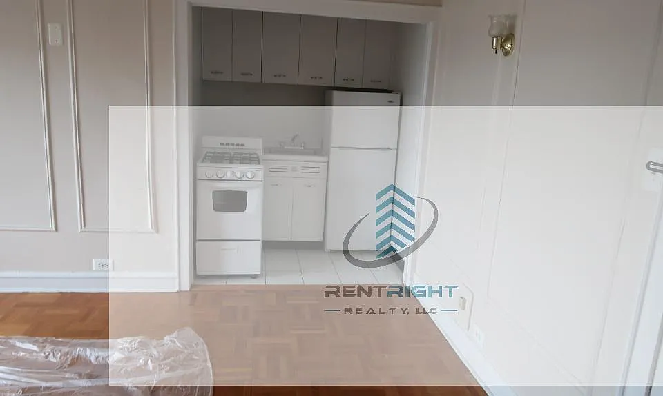 1209 W Sherwin Ave #1209-209