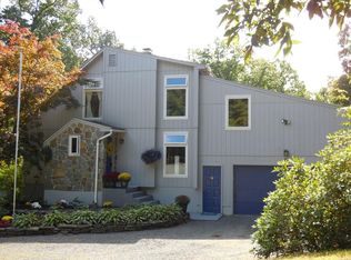 76 White Loaf Rd, Southampton, MA 01073