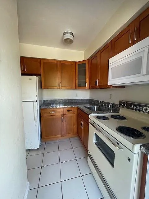 1 bed, 1.0 bath, 680 sqft, $1,550 — Photo 4