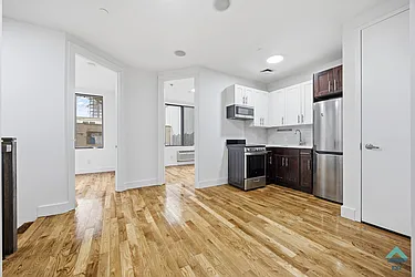 55 Stanhope Street, #1B