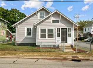 669 York Ave, Pawtucket, RI 02861