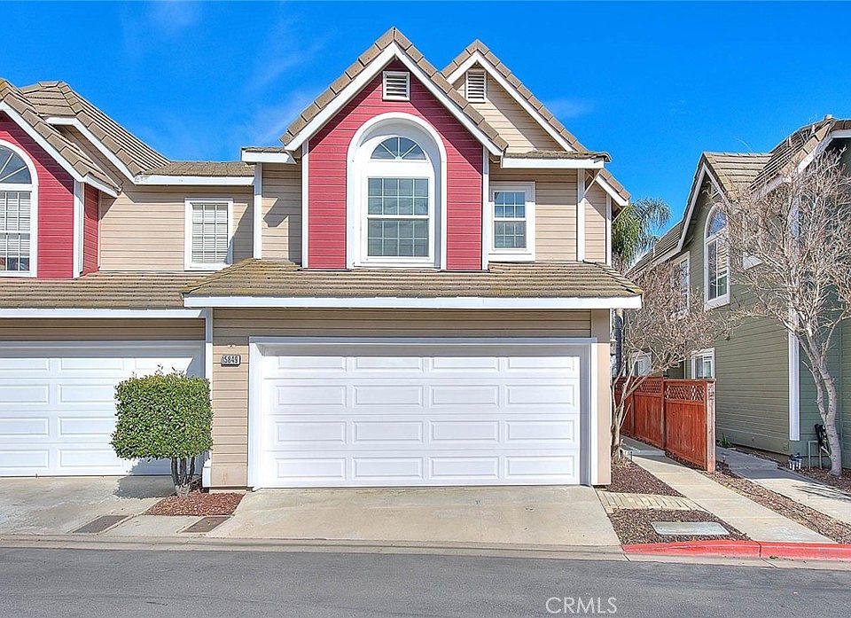 1st image of 15849 Deer Trail Dr