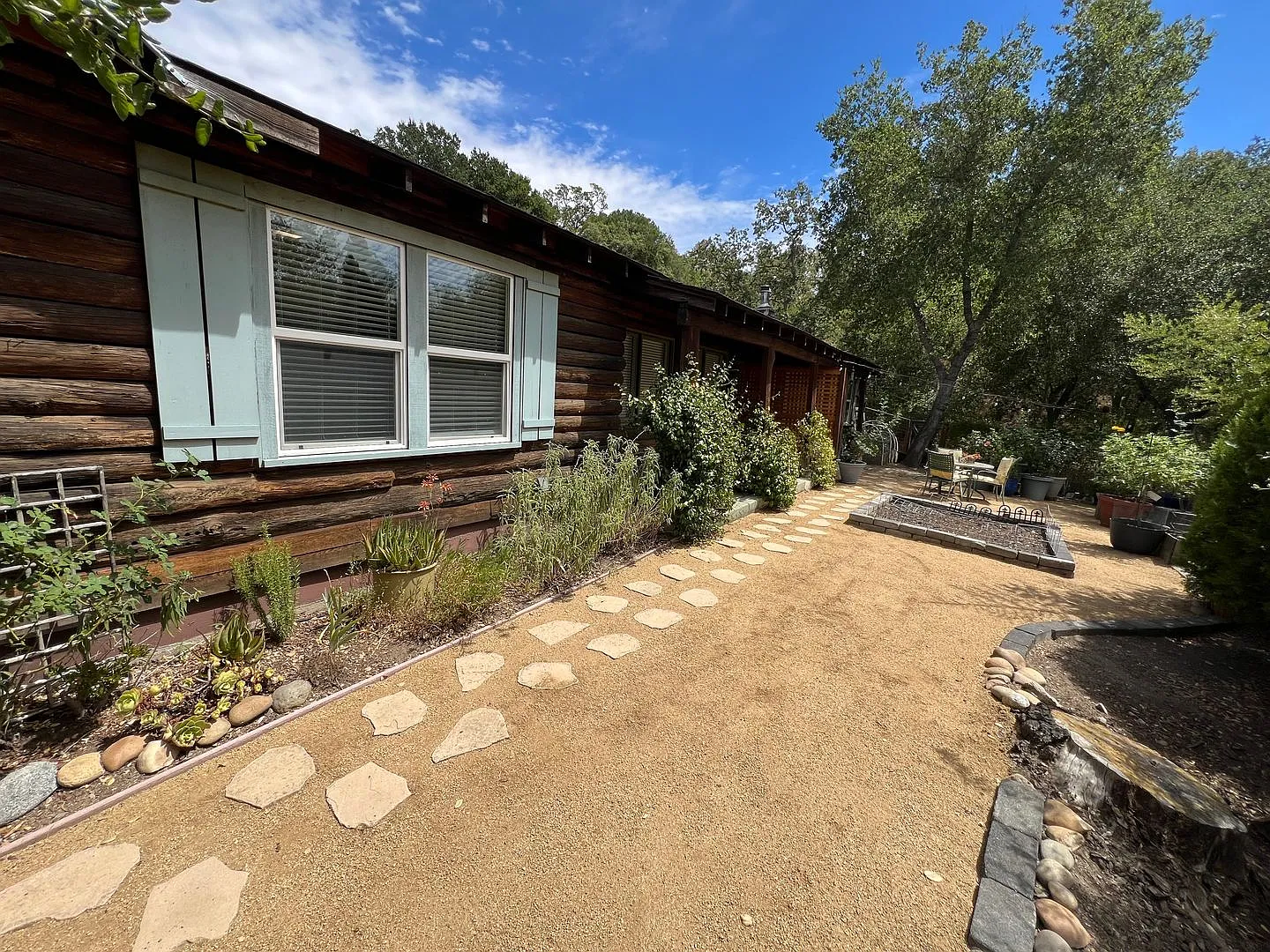 Charming Rustic Log Cabin Retreat at the Base of Mt. Diablo — Photo 2