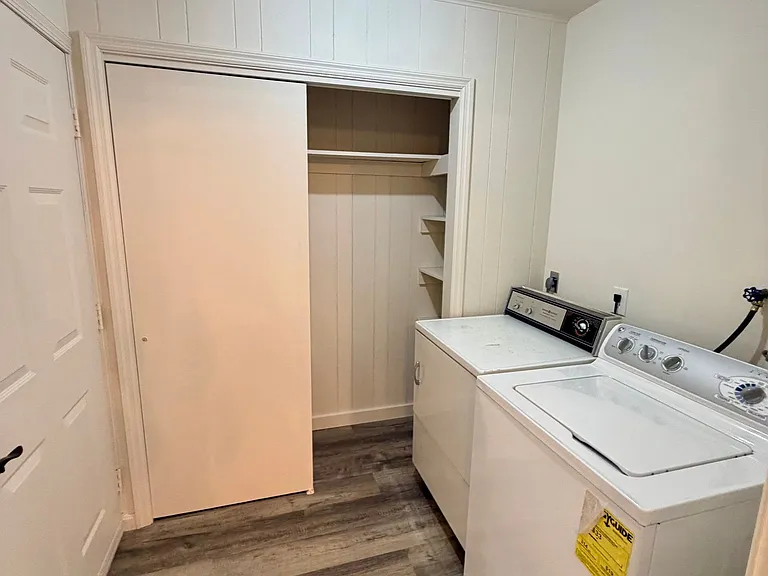 673 S Cedar St — Photo 18