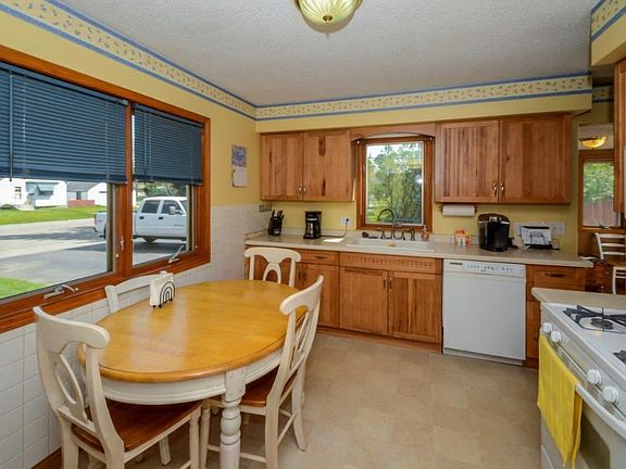 2nd image of 1139 Marshall Ave