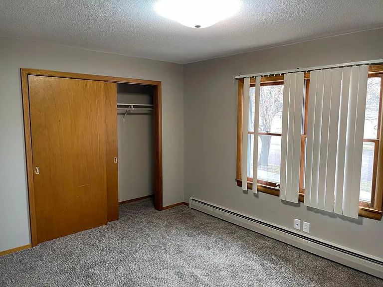 608 S Anderson St — Photo 22