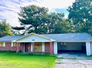 3010 Suncrest Dr, Jackson, MS 39212