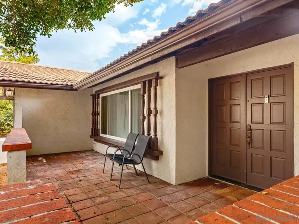 24381 Rutherford Rd, Ramona, CA 92065