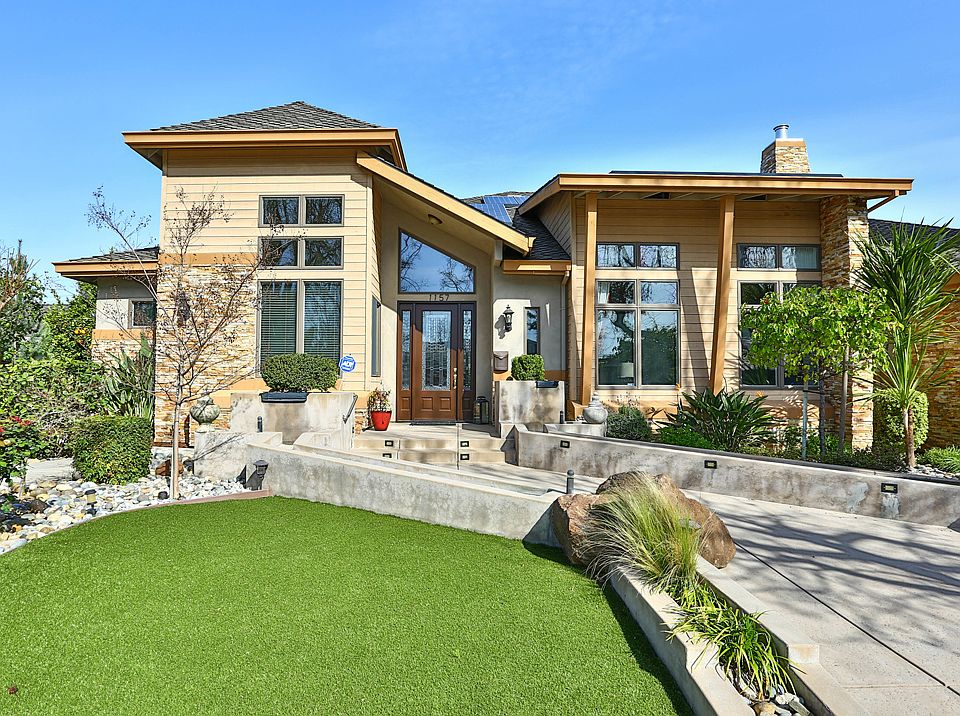 1st image of 1157 Doralee Way