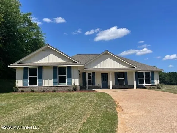 248 Farley Rd, Byhalia, MS 38611