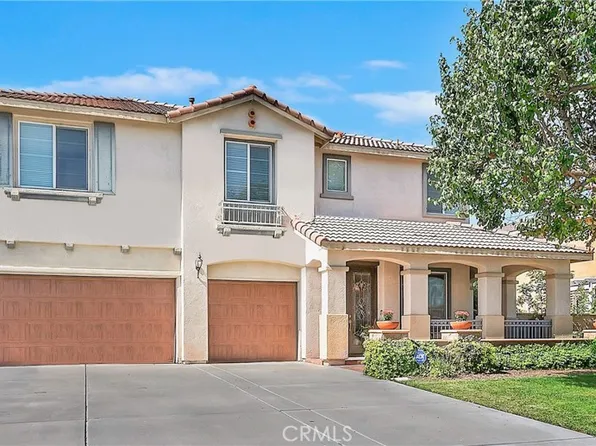 6827 Raspberry Ct, Corona, CA 92880