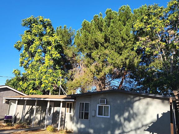 3rd image of 32046 Avenue E