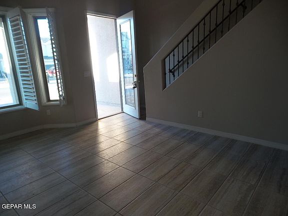 5th image of 12582 New Dawn Dr
