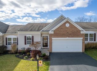 102 Robert St, Imperial, PA 15126