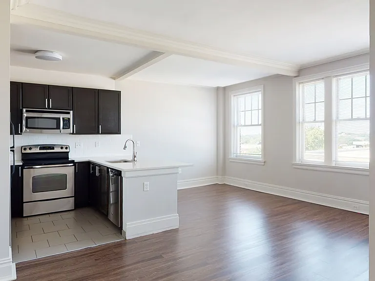 Dining/Living room