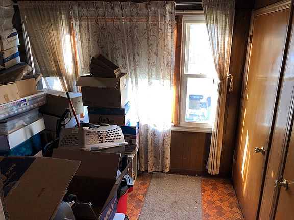 4th image of 8244 W Forest Preserve Ave